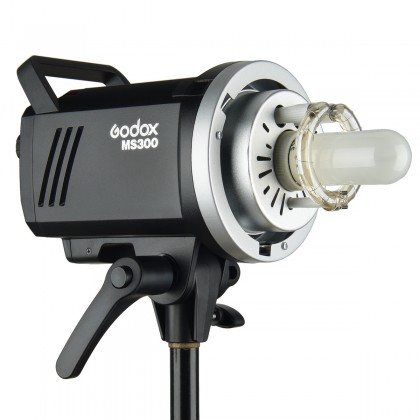 Godox MS300 300w Studio Strobe Kit FREE Godox X2T Transmitter